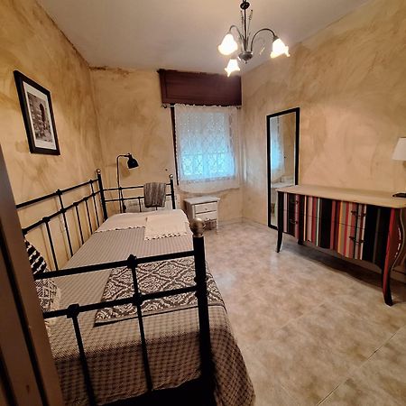 Apartamento En Cimadevila, Lobios Apartment Ngoại thất bức ảnh