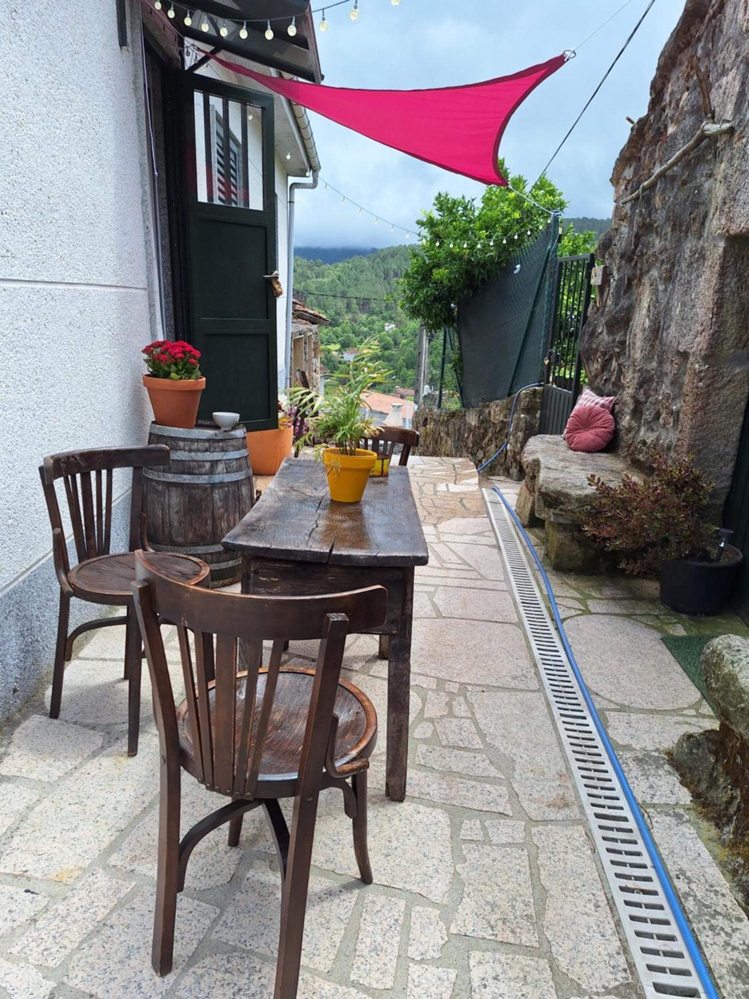 Apartamento En Cimadevila, Lobios Apartment Ngoại thất bức ảnh